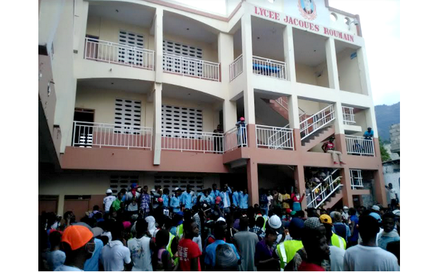 La 3e circonscription de Port-au-Prince s’est mise debout pour demander justice pour Évelyne Sincère